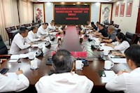 香洲区和珠海实亿国际集团代表团赴榕江开展工具部协尴尬刁难接交流